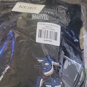 Marvel Black T‑Shirt with Blue and White Graphic